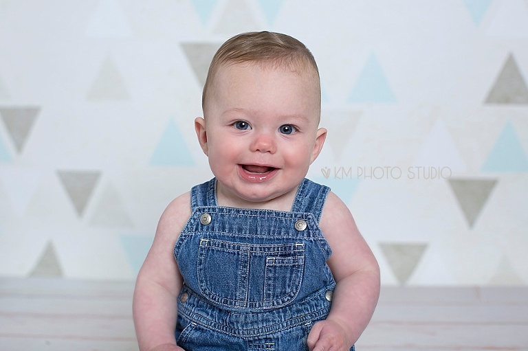 Dallas 6 Month Baby Photographer, KM Photo Studio, Dallas Baby Photographer, Plano Baby Photographer, 6 month session, DFW Baby Photographer, Richardson Baby Photographer